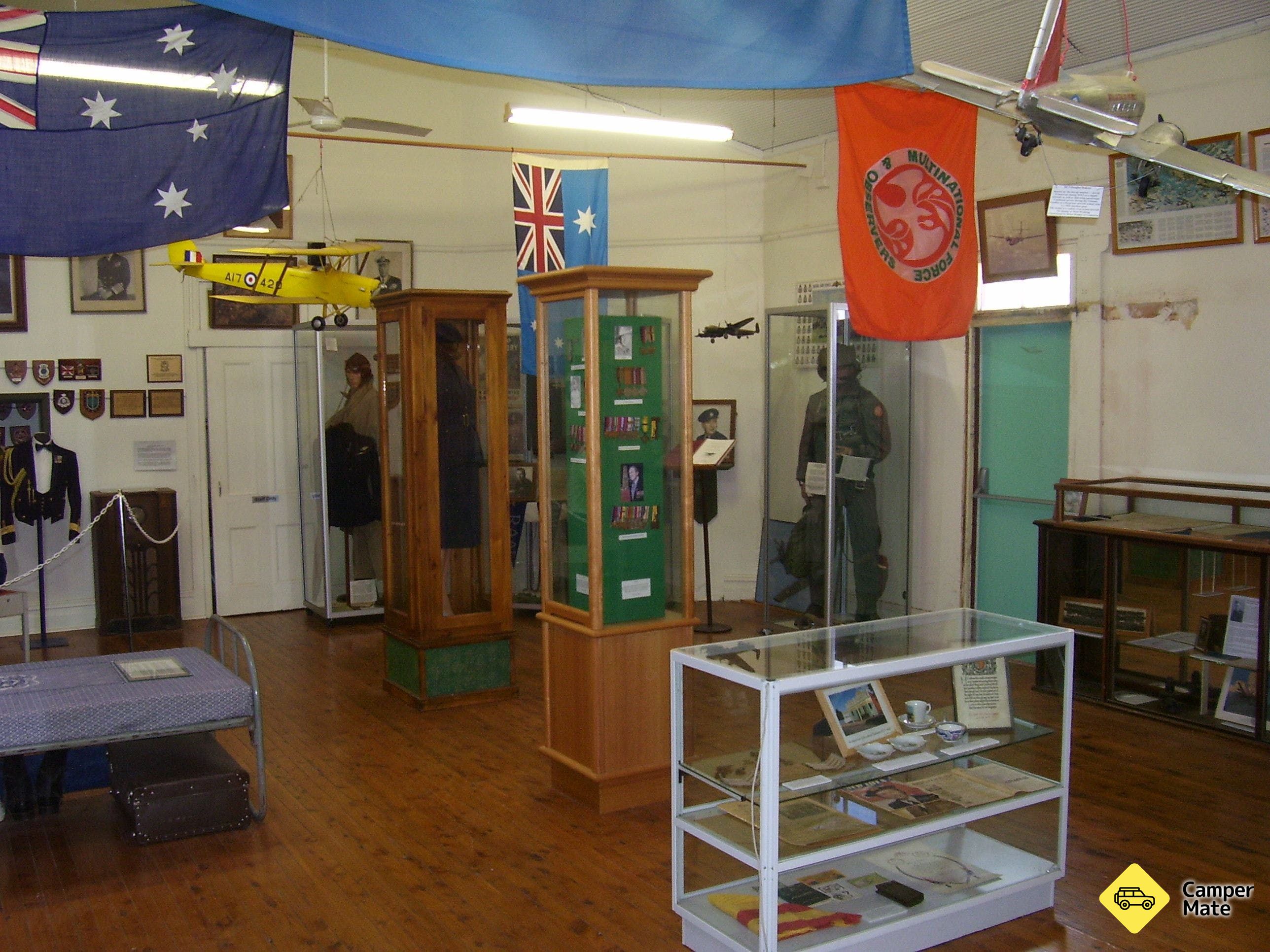 Lähellä hotellia Coolamon RSL Memorial Museum