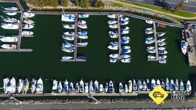 Отель Batemans Bay Marina