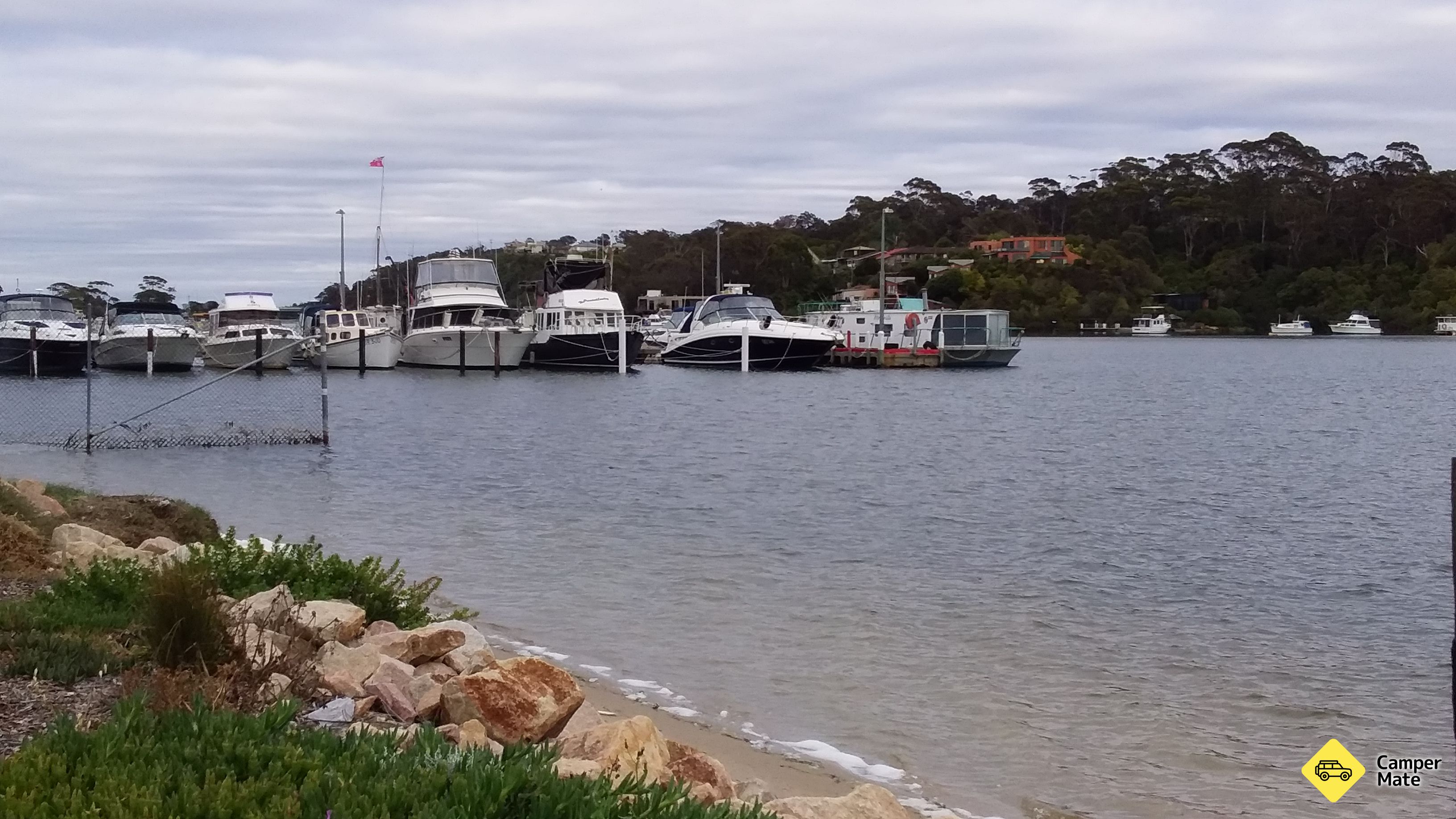 Lakes Entrance Recreation Reserve & Camping Ground - Image 3