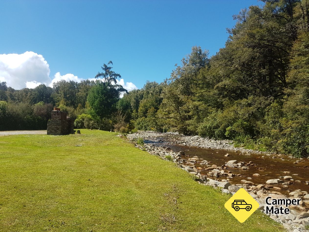 Slab Hut Creek Campsite