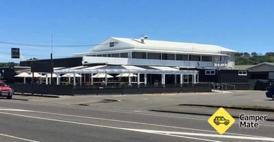 Carolines Boatshed Bar and Eatery